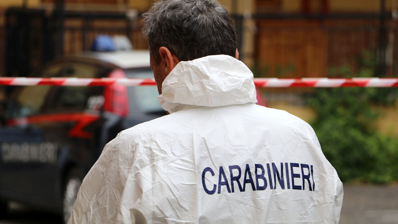 Tragedia a Roma: Una bambina di un anno trovata senza vita in auto
