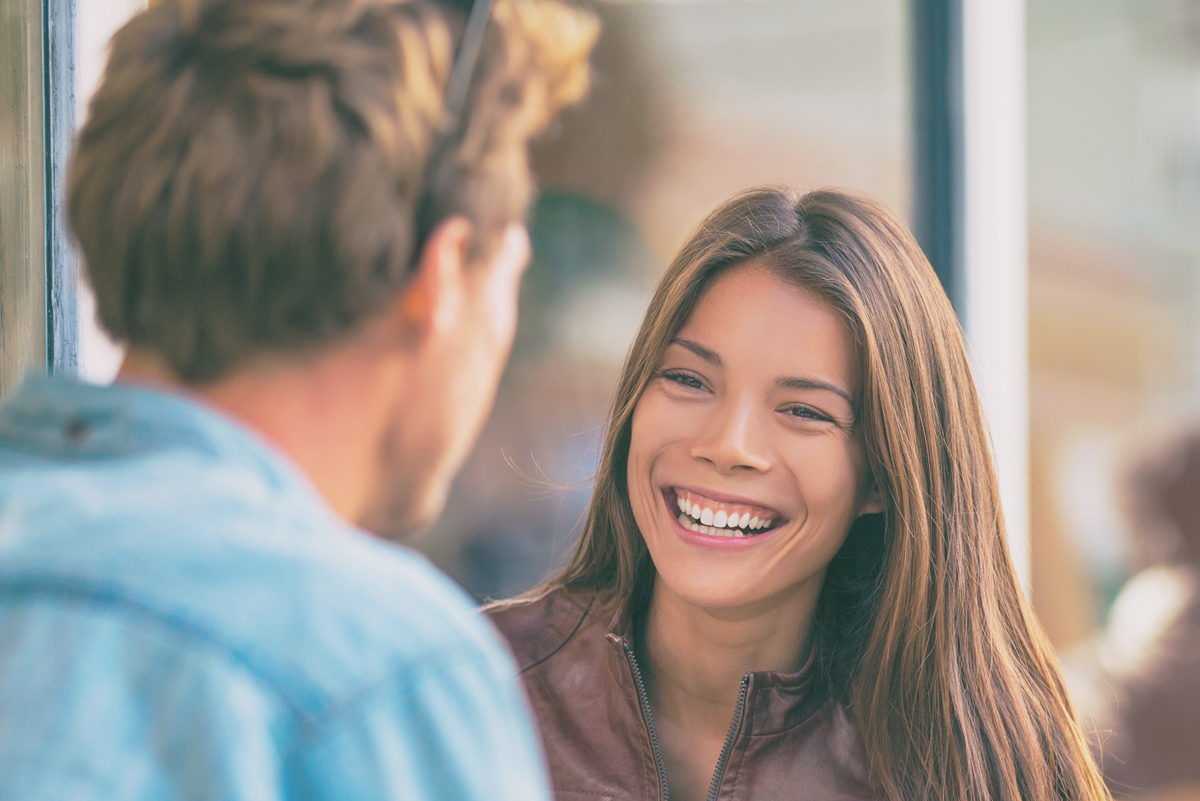 L’infedeltà emotiva: definizione, cause e soluzioni